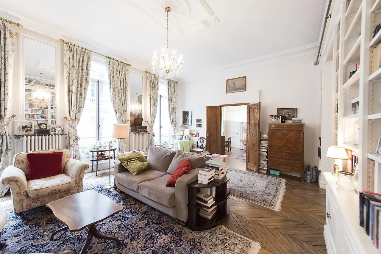 Veeve - Antique Charm By Arc De Triomphe Apartamento Paris 0*,
